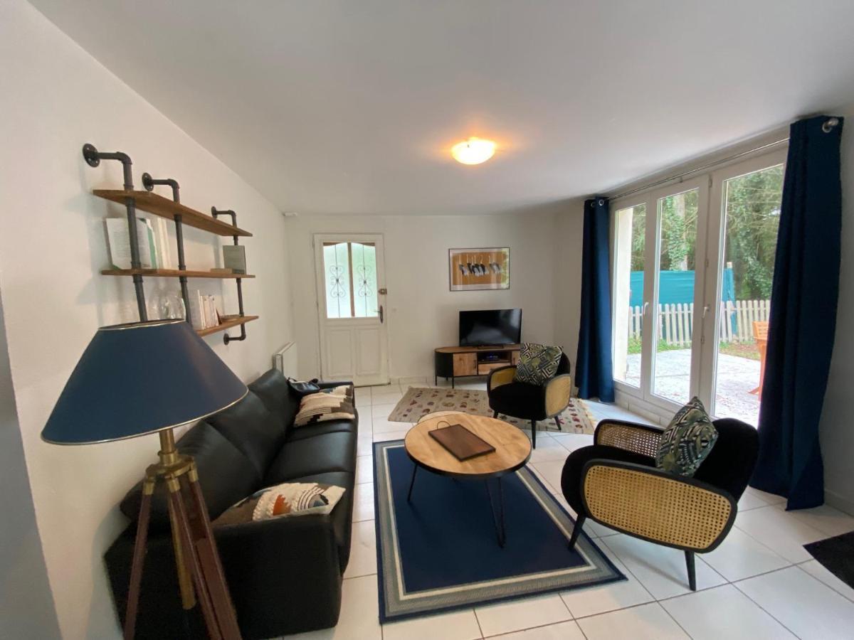 Maison Dans Parc Prive, Sports Et Loisirs Proche Golf Du Coudray Montceaux Le Coudray-Montceaux Eksteriør billede